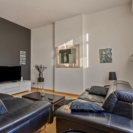 B&B Leopold & Appartementen Синт-Трёйден Экстерьер фото