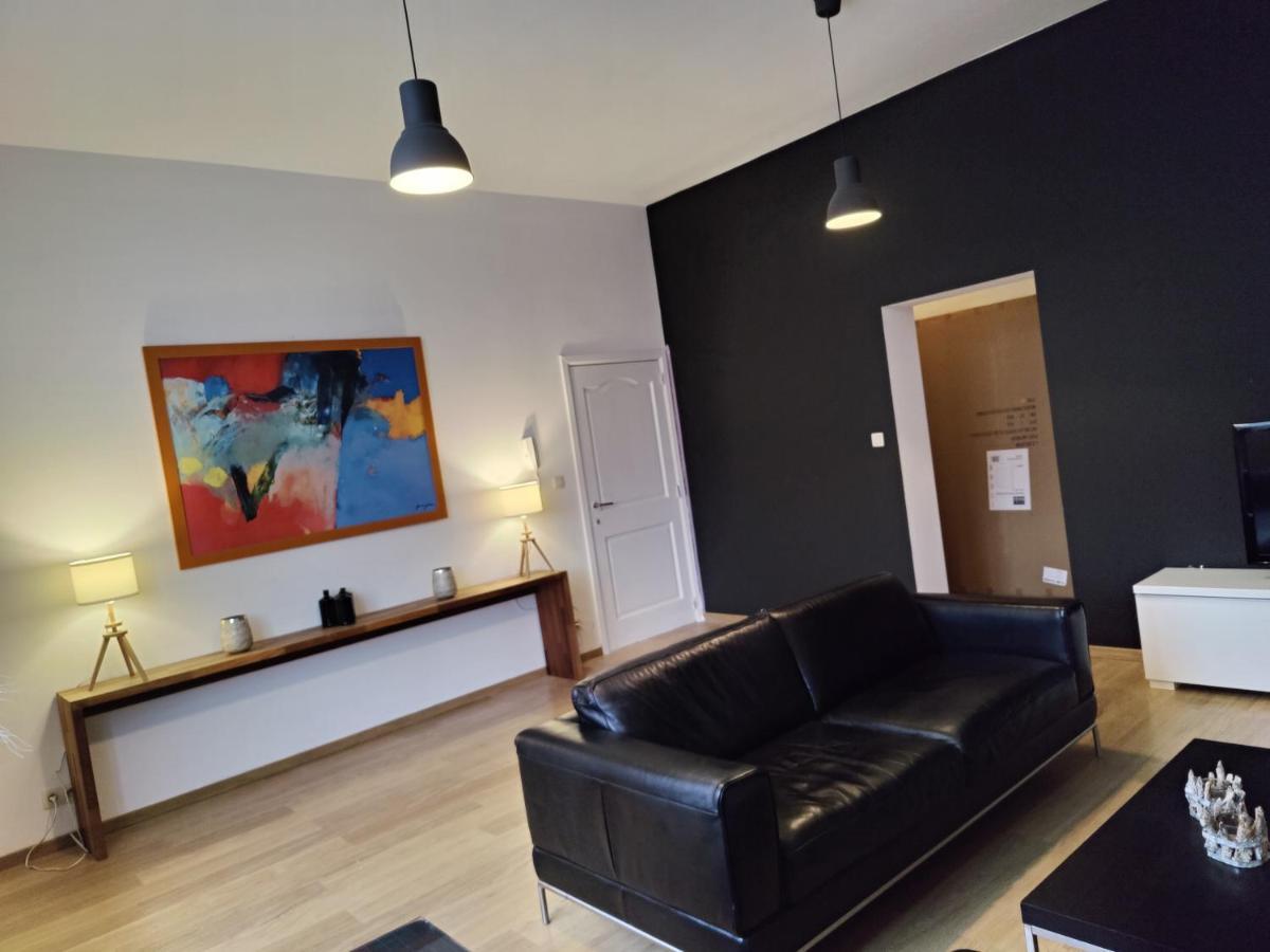 B&B Leopold & Appartementen Синт-Трёйден Экстерьер фото