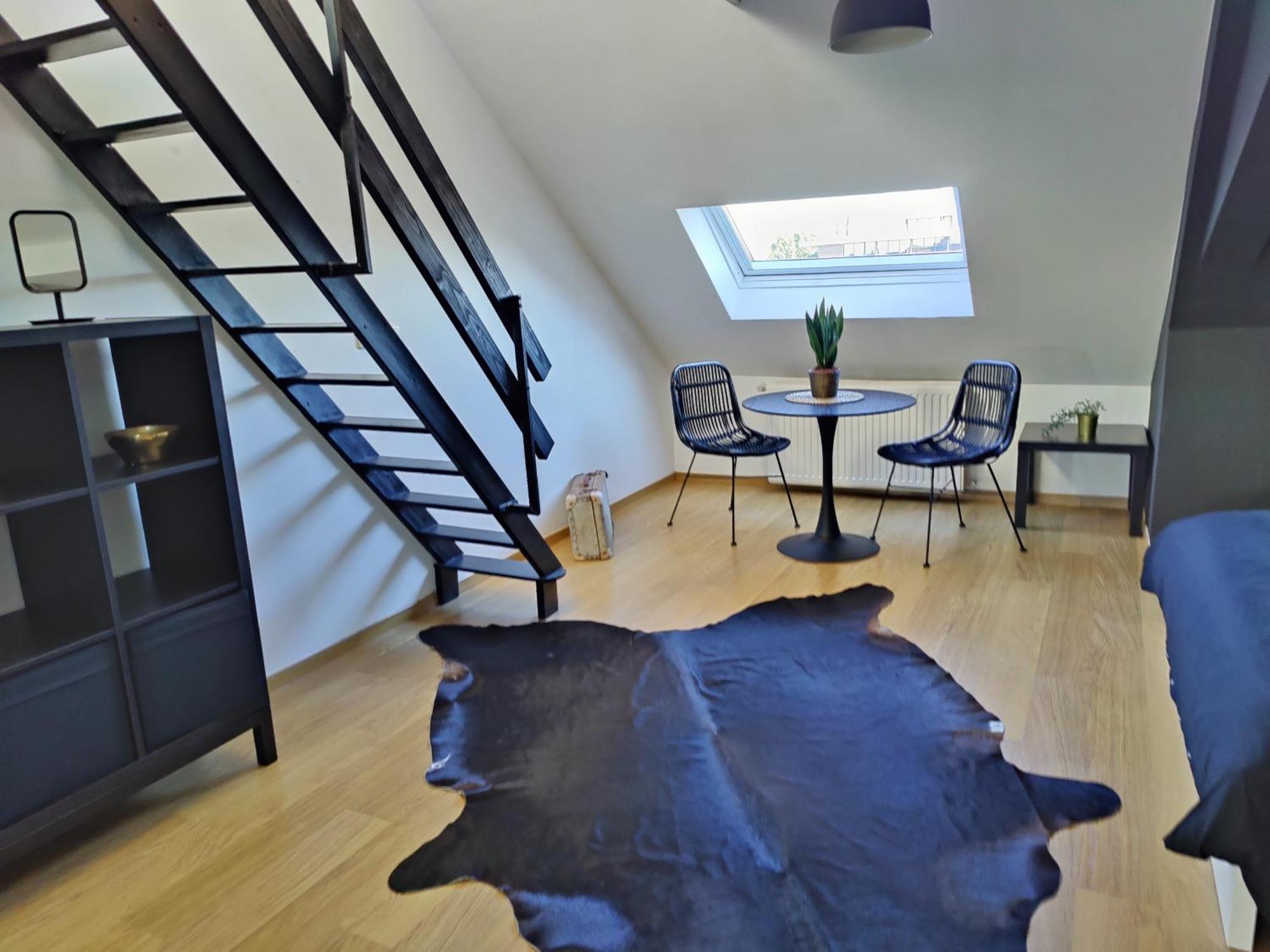 B&B Leopold & Appartementen Синт-Трёйден Экстерьер фото