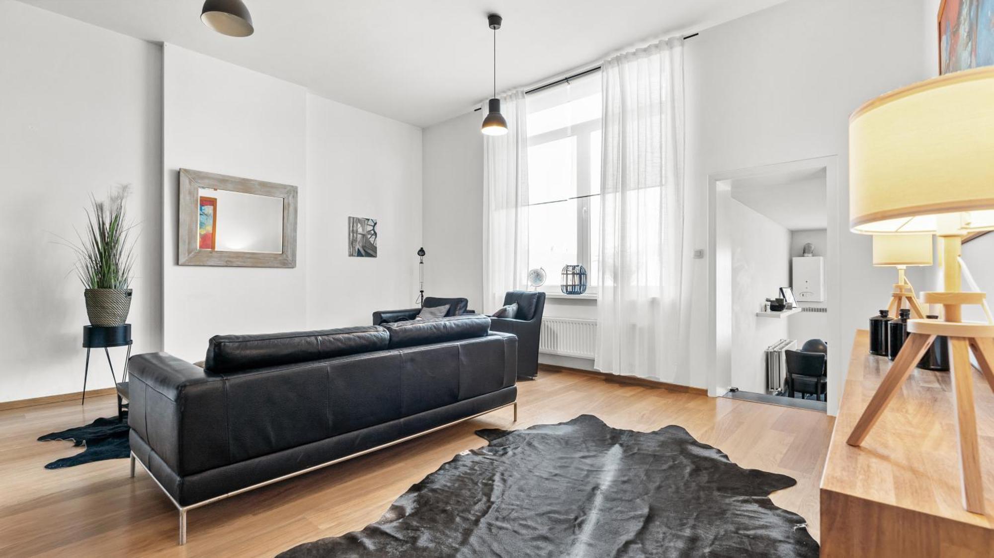 B&B Leopold & Appartementen Синт-Трёйден Экстерьер фото