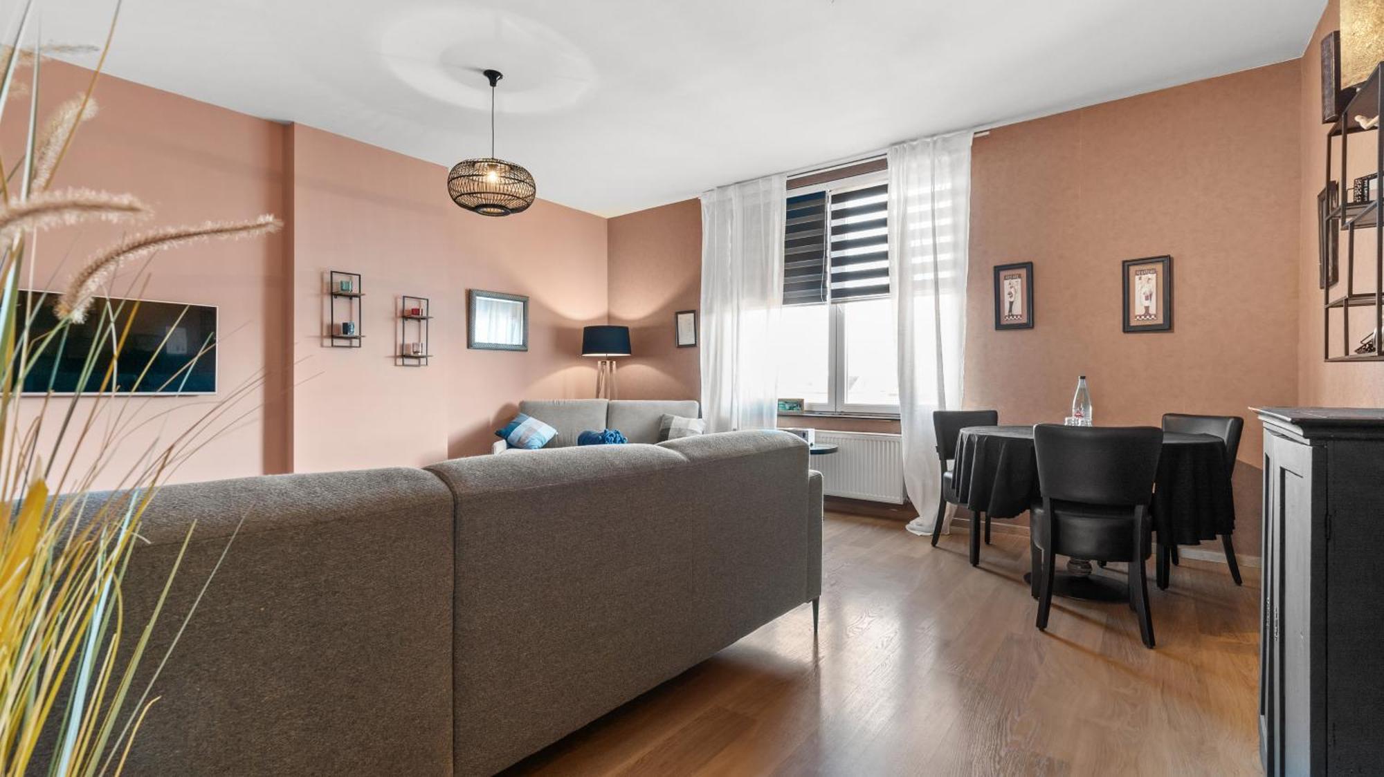 B&B Leopold & Appartementen Синт-Трёйден Экстерьер фото