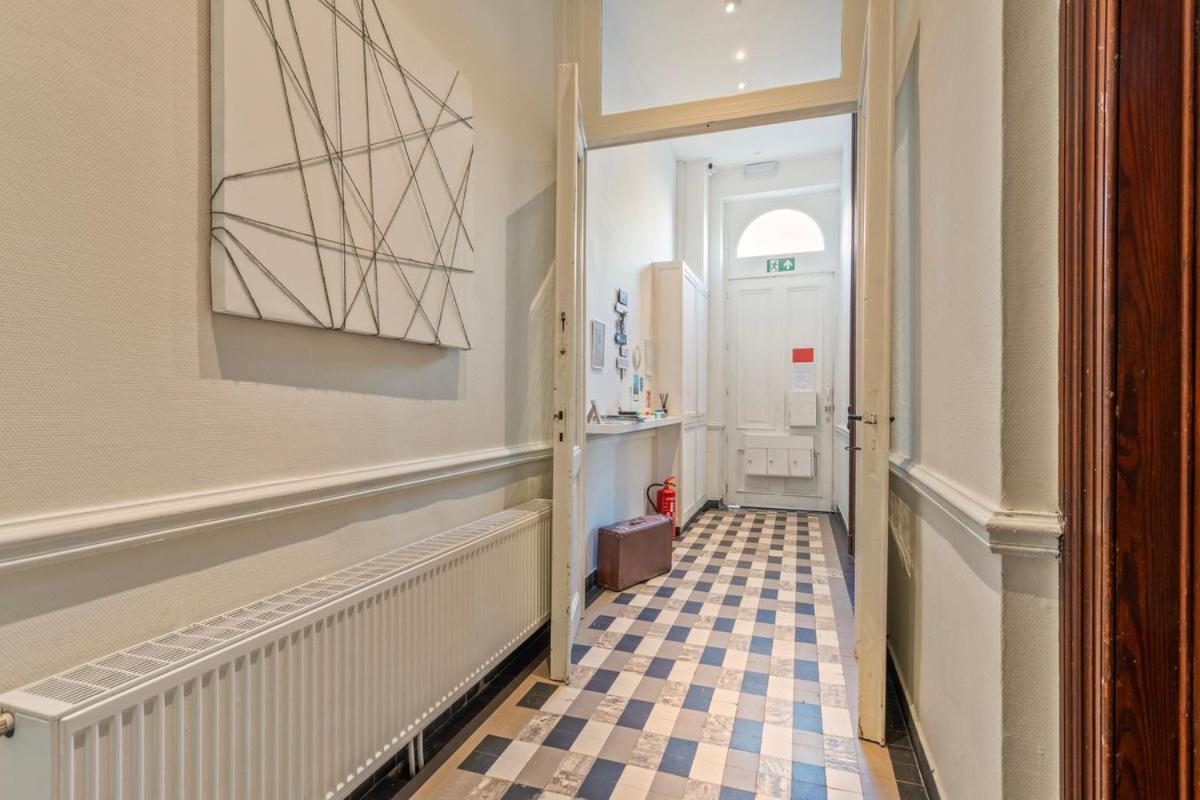 B&B Leopold & Appartementen Синт-Трёйден Экстерьер фото